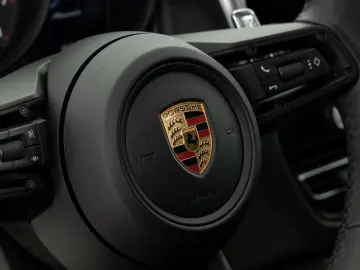 Macan   Sportsitze   Pano   BOSE