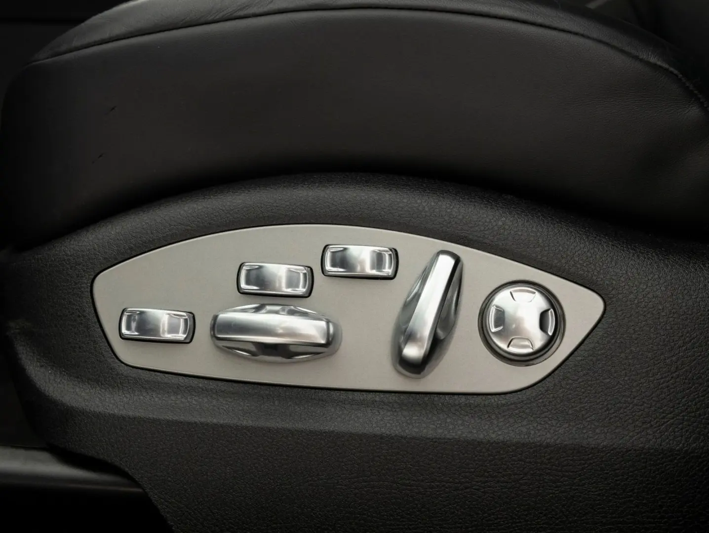 Macan   Sportsitze   Pano   BOSE