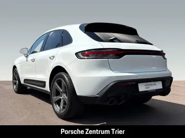 Macan Panorama Surround-View Abstandstempomat