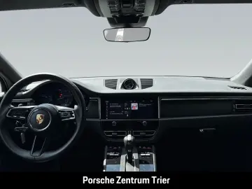 Macan Panorama Surround-View Abstandstempomat