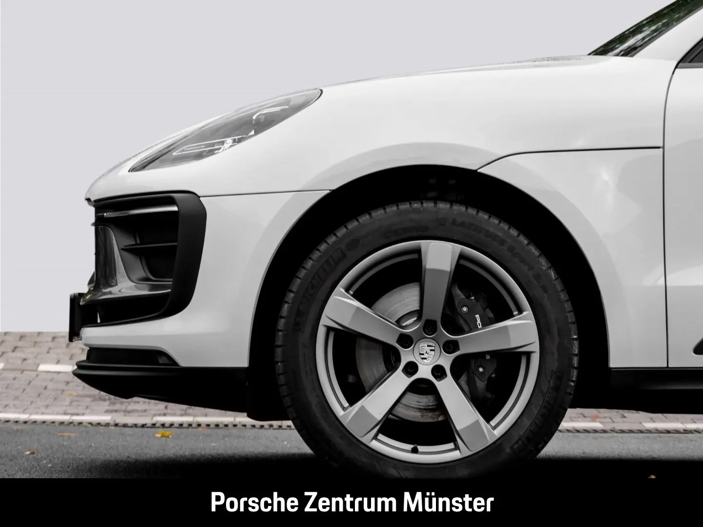 Macan T 20-Zoll Rückfahrkamera Panoramadach LED