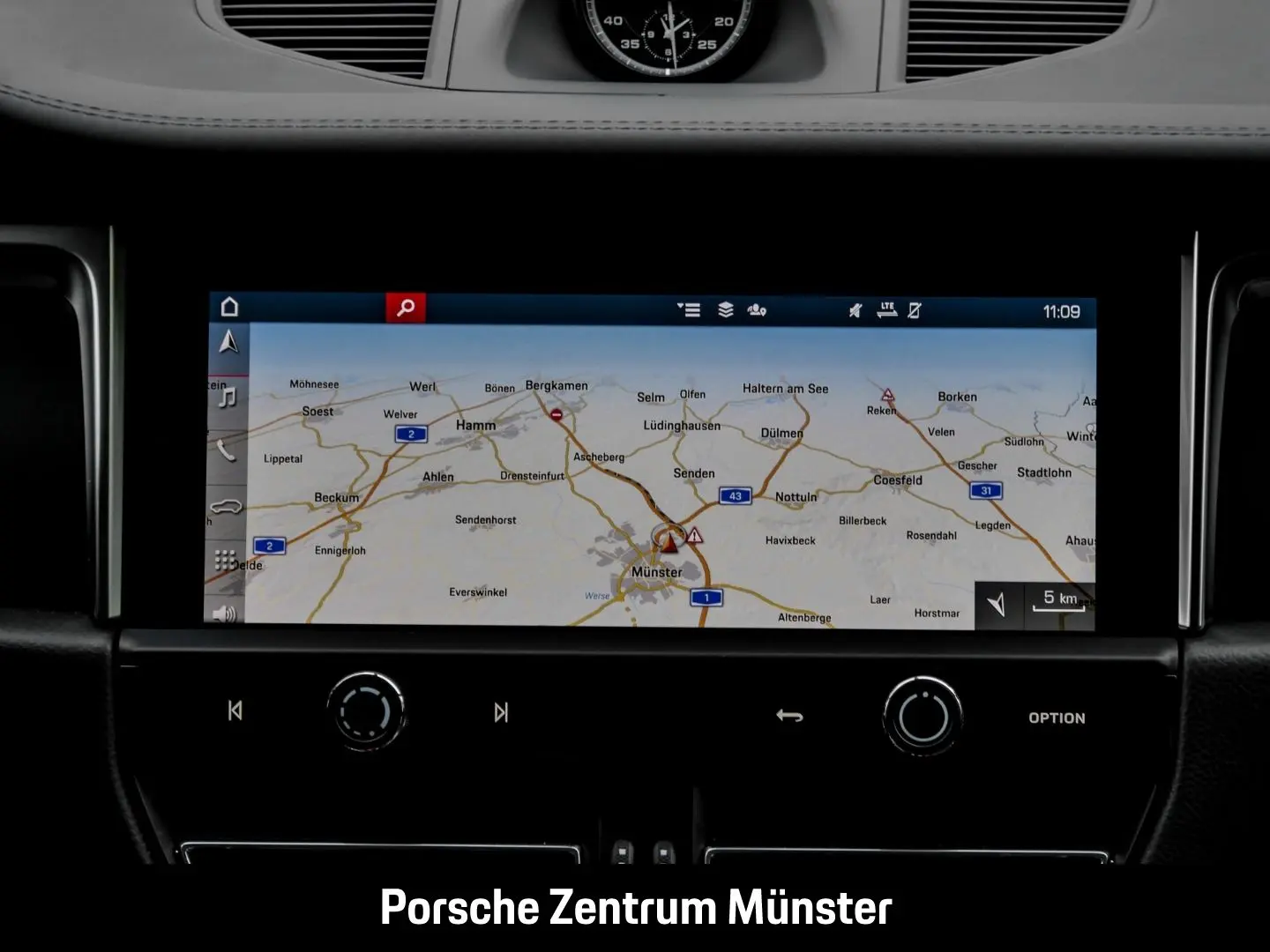 Macan T 20-Zoll Rückfahrkamera Panoramadach LED