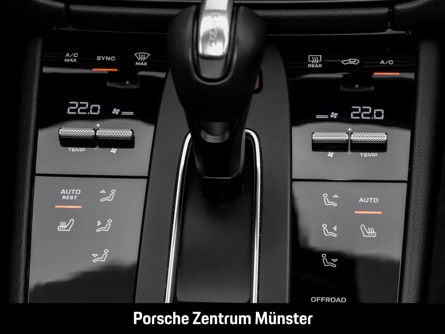 Macan T 20-Zoll Rückfahrkamera Panoramadach LED