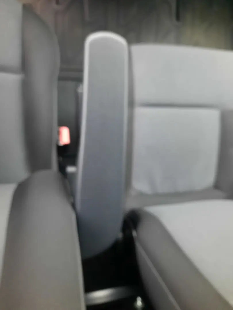 RENAULT MASTER 2.3 dCi 135 3 5t L3H2 Front Basis