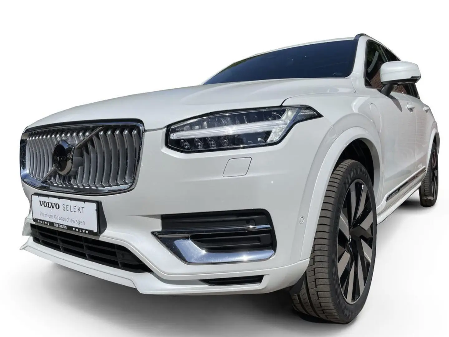 XC90 T8 Plus Bright Recharge Plug-In Hybrid AWD