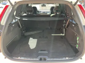 XC90 T8 Plus Bright Recharge Plug-In Hybrid AWD