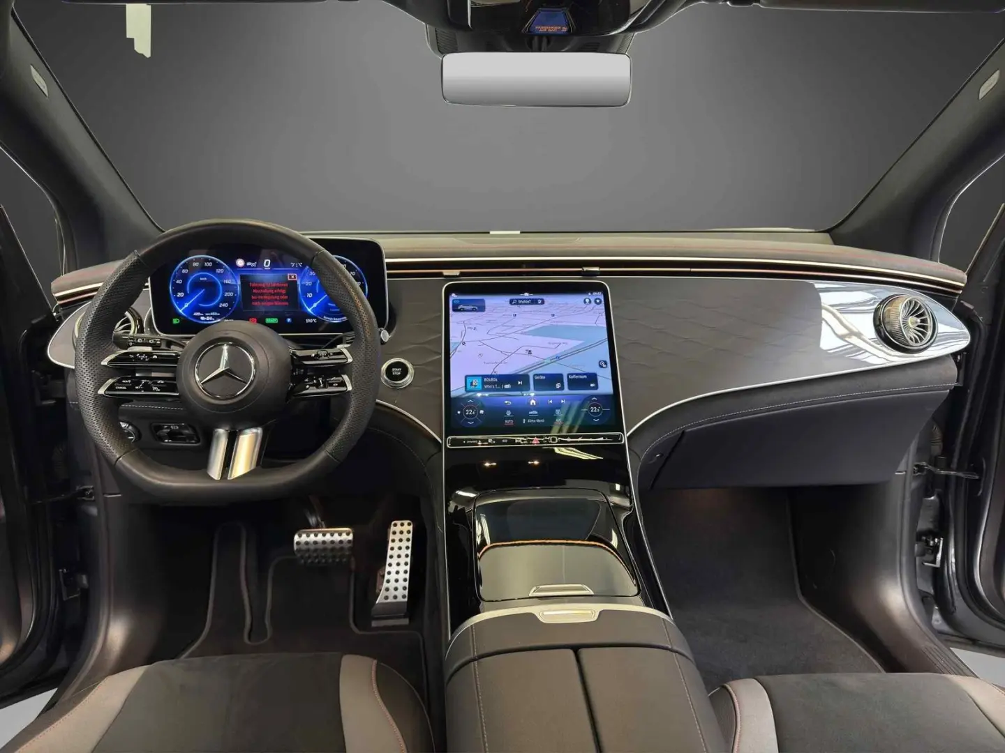 EQE 350 SUV 4M AMG Airmatic PANO 22  NIGHT MBUX