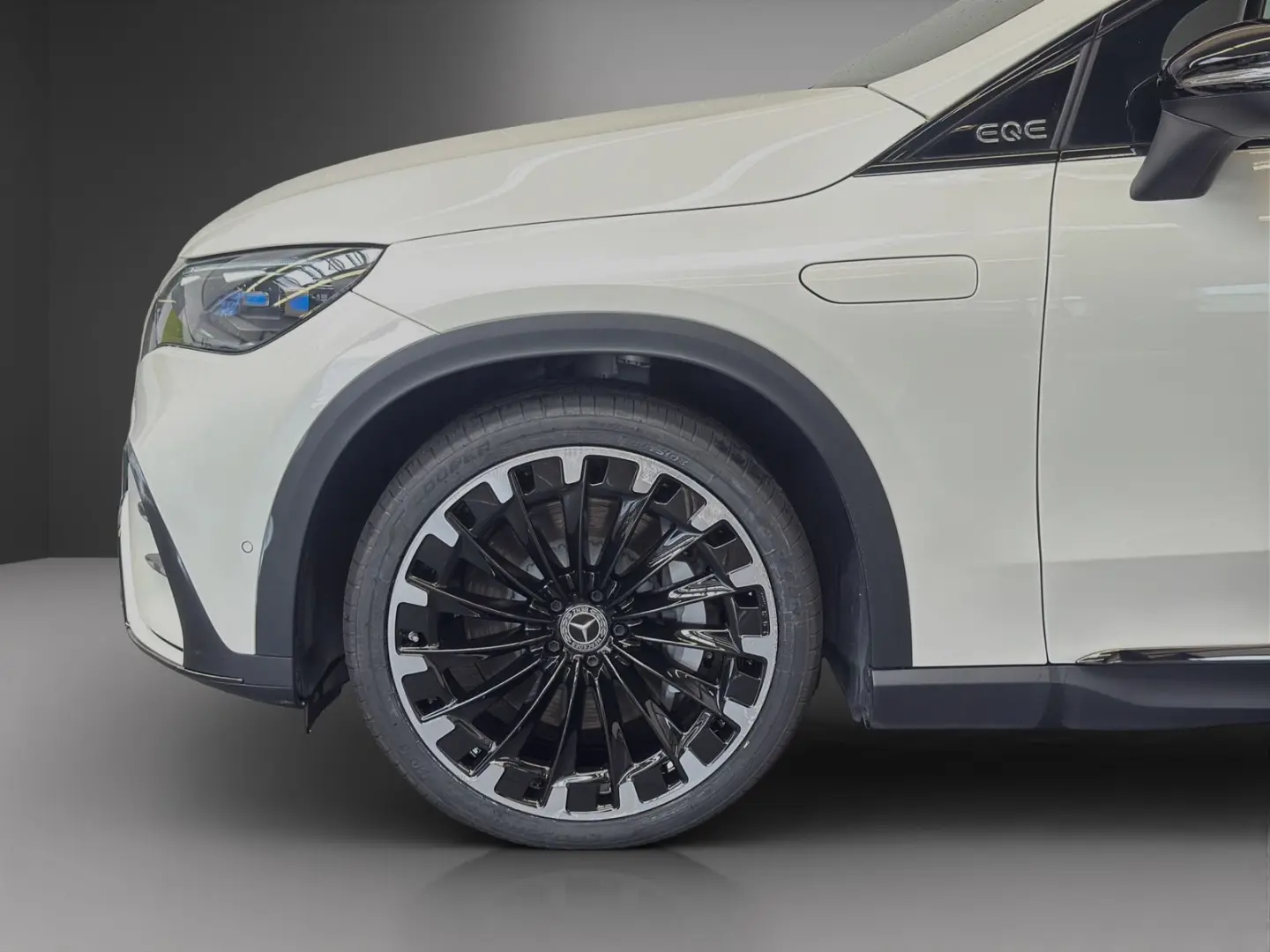 EQE 350 SUV 4M AMG NIGHT PANO 360  Airmatic 22