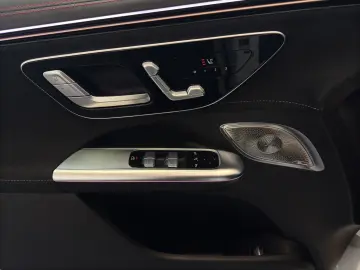 EQE 350 SUV 4M AMG NIGHT PANO 360  Airmatic 22
