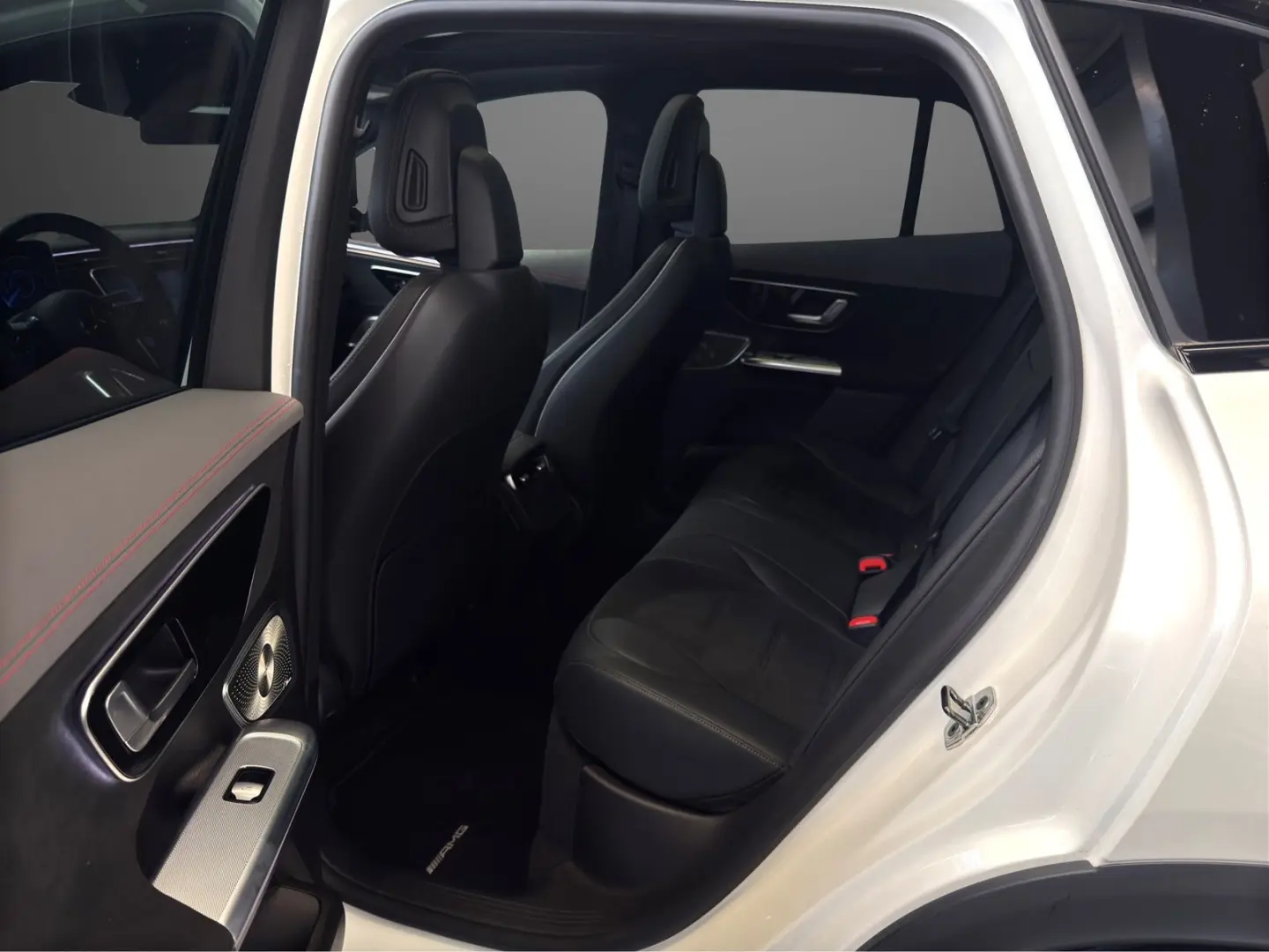 EQE 350 SUV 4M AMG NIGHT PANO 360  Airmatic 22