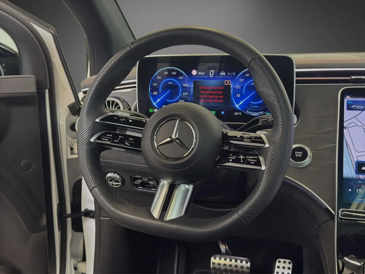 EQE 350 SUV 4M AMG NIGHT PANO 360  Airmatic 22