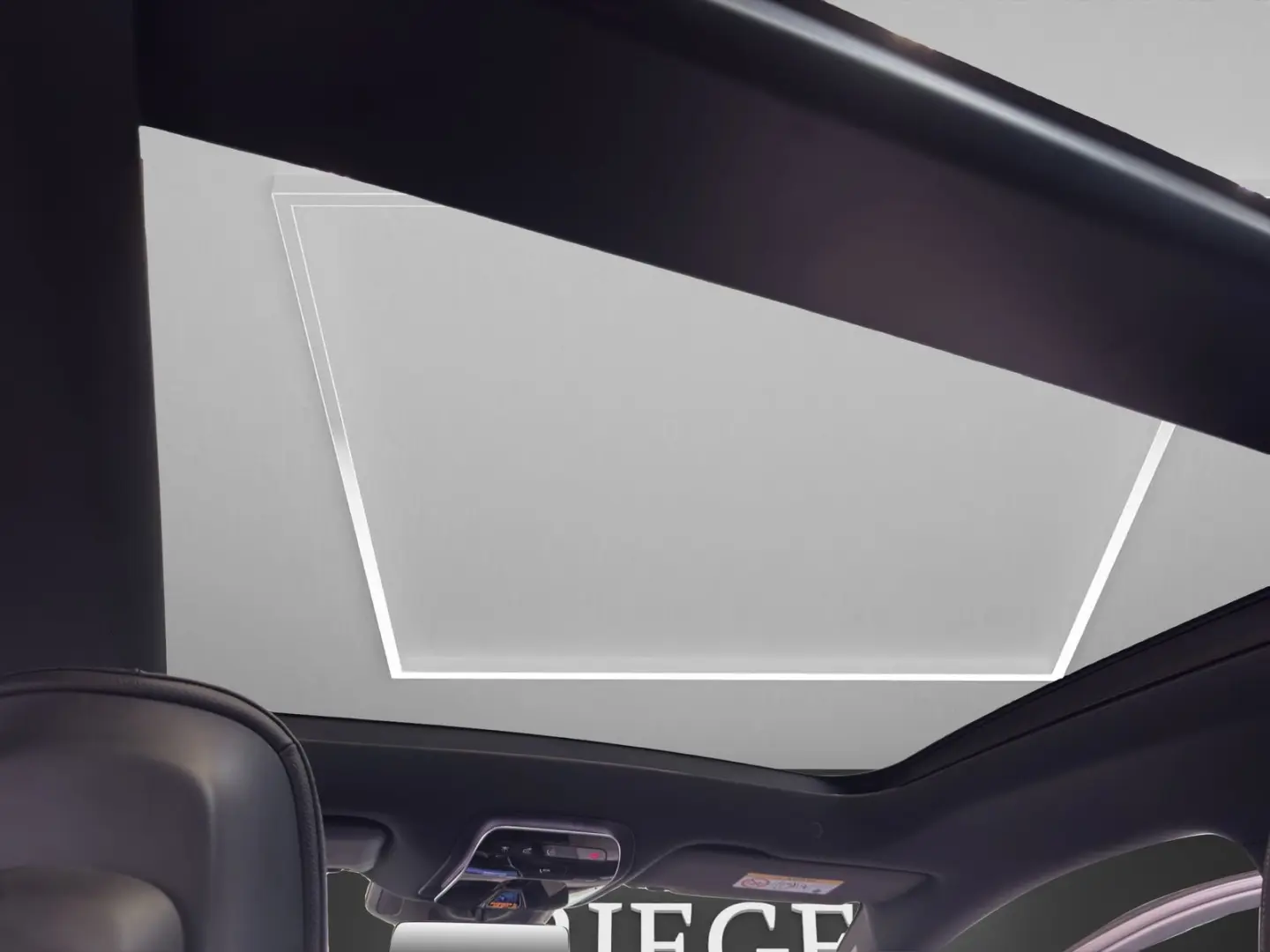 EQE 350 SUV 4M AMG NIGHT PANO 360  Airmatic 22