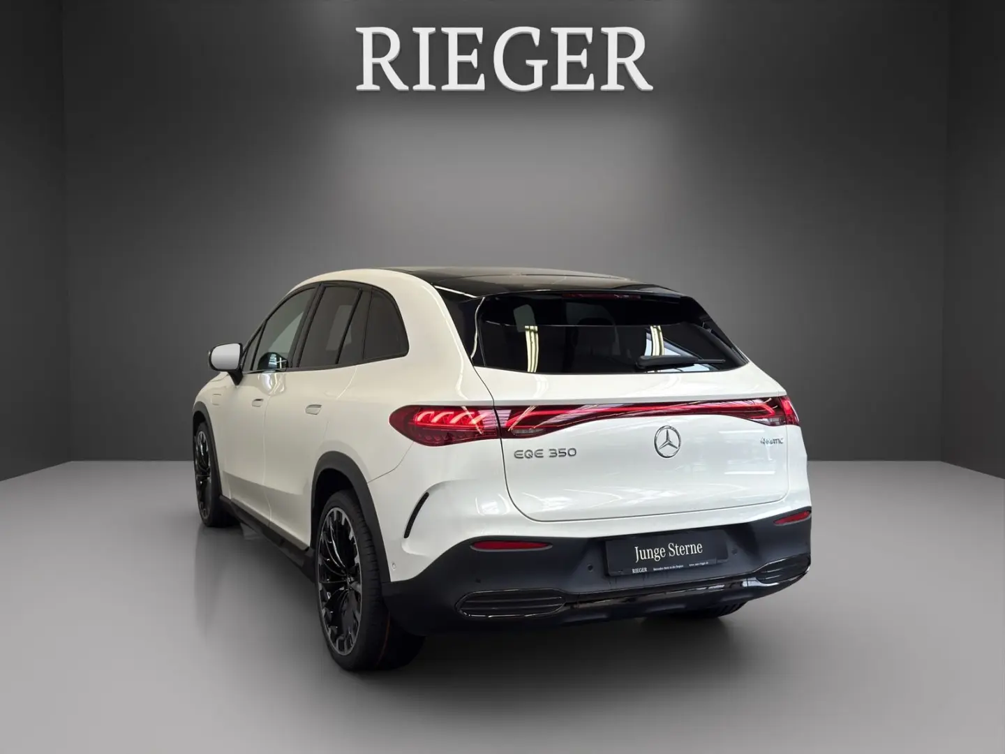 EQE 350 SUV 4M AMG NIGHT PANO 360  Airmatic 22