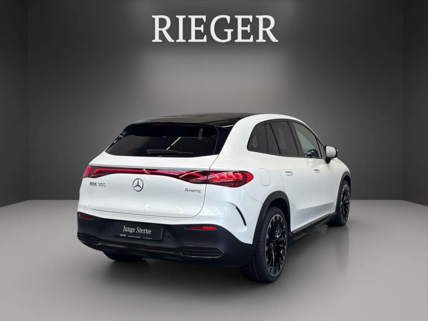 EQE 350 SUV 4M AMG NIGHT PANO 360  Airmatic 22