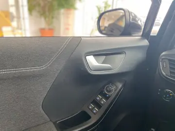 FORD PUMA 1.0 ECOBOOST TITANIUM mHEV A7