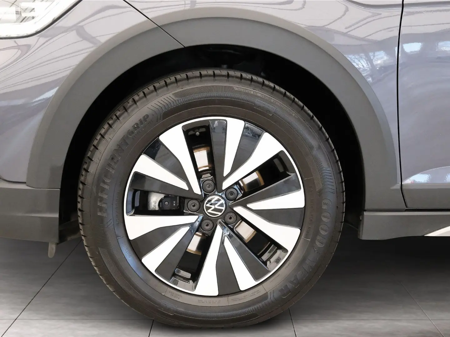 Taigo Life ACC RFK NAVI LED PDC V H DAB Klima