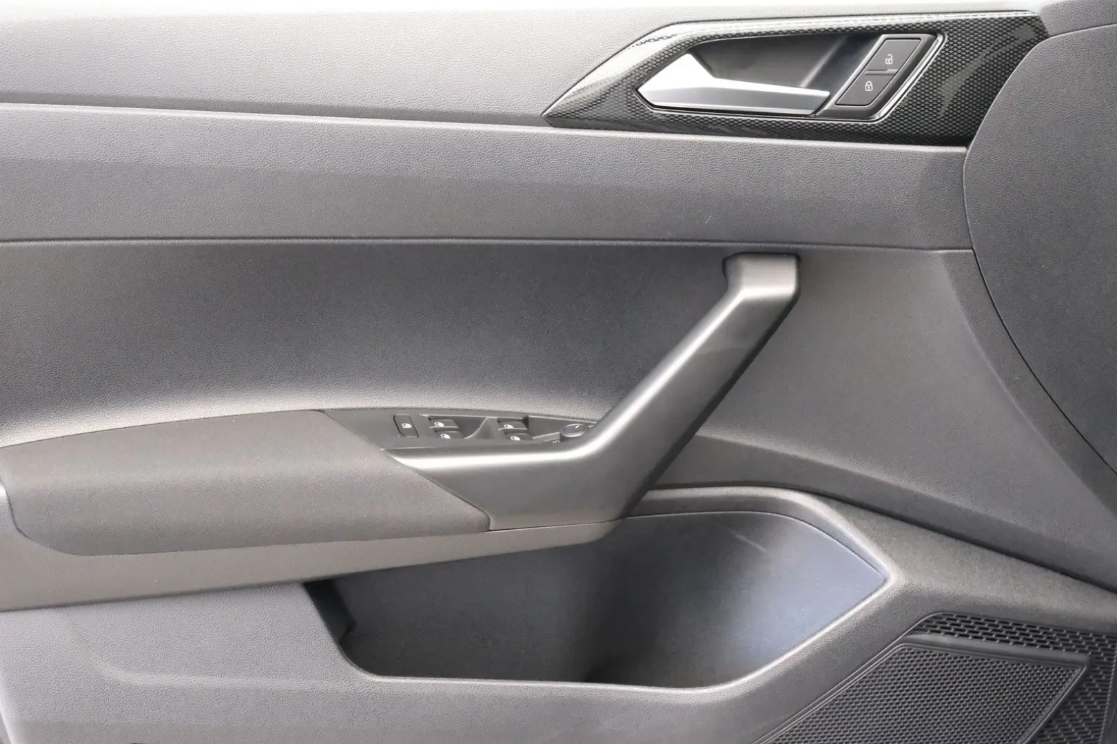 Taigo Life ACC RFK NAVI LED PDC V H DAB Klima