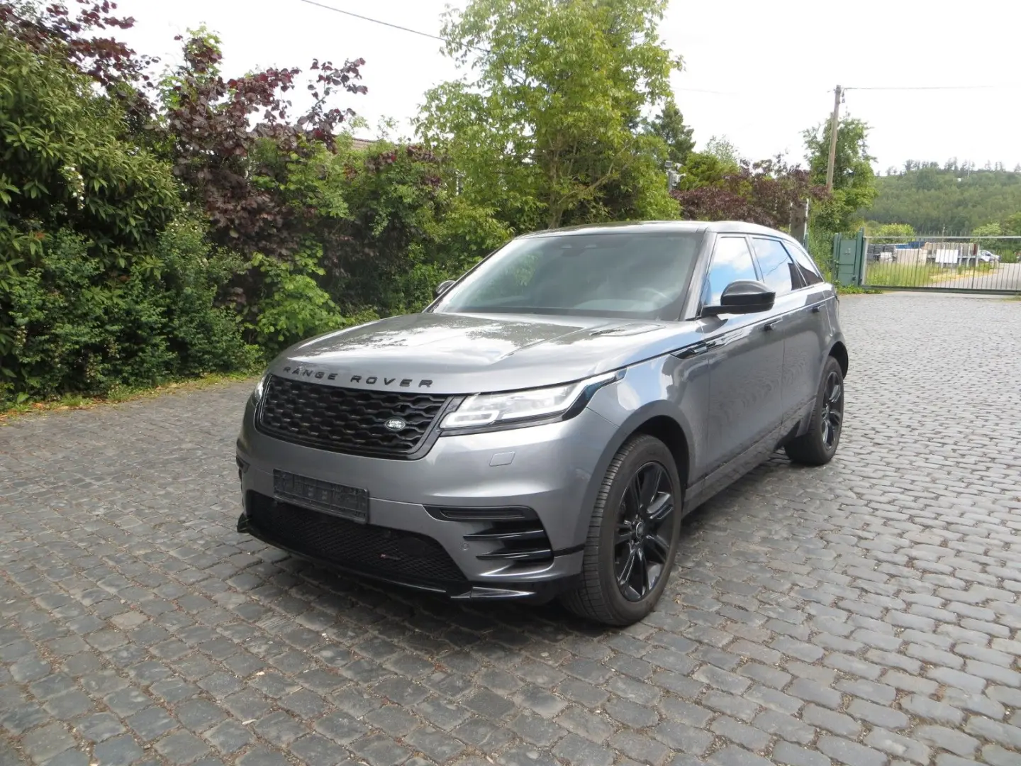 Range Rover Velar R-Dynamic SE Pano Black Pack