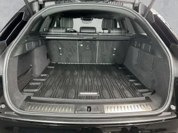 Range Rover Velar D300 SE HDC Totwinkel Sitzheiz
