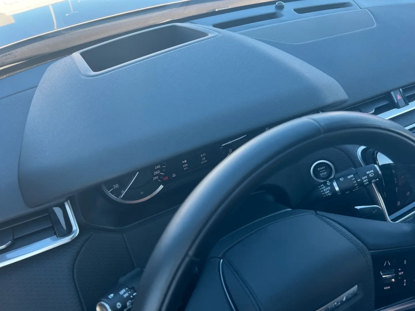 Range Rover Velar D300 R-Dyanmic SE AWD  Luftfwk