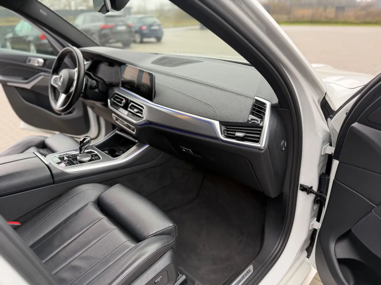 X5 30d M Sport Shadow -HUD-ACC-Pano-360K-21Zoll