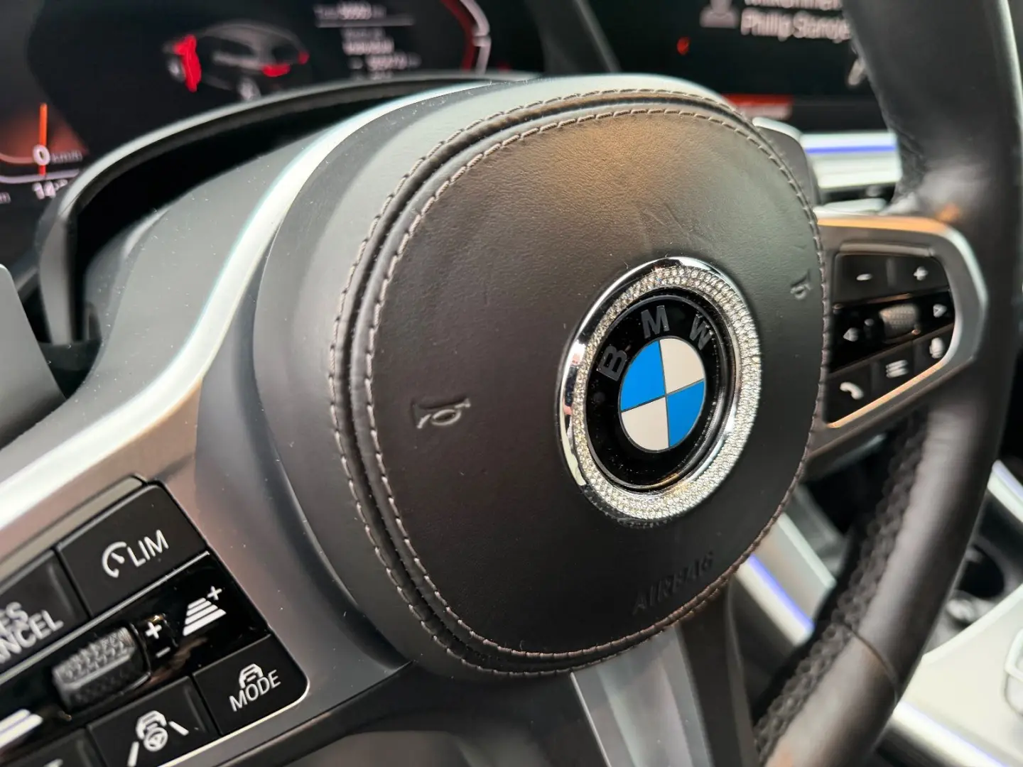 X5 30d M Sport Shadow -HUD-ACC-Pano-360K-21Zoll