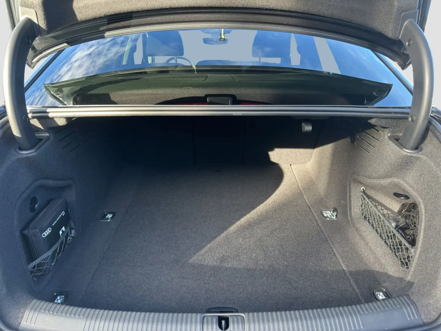 A4 Limousine 35 TDI 5JGAR MATRIX StHzg Kamera