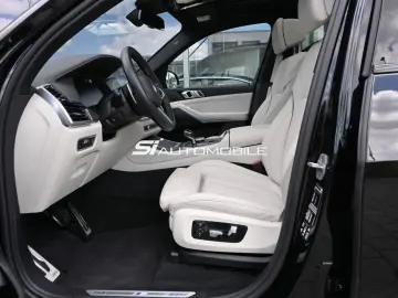 X5 xDr.40i M SPORT  ACC AHK HUD MERINO PANO 360