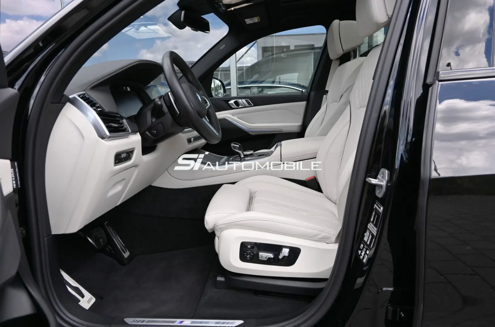 X5 xDr.40i M SPORT  ACC AHK HUD MERINO PANO 360