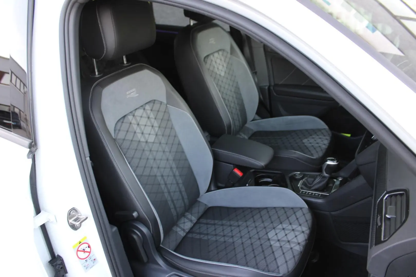 Tiguan R-Line 4Motion 2.0 TSI ALLRAD