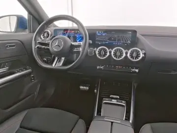 EQA 350 4MATIC AMG Line Advanced AHK Distr 360