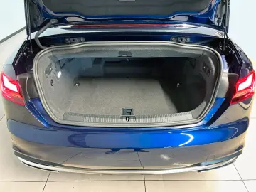 A5 Cabriolet 40 2.0 TFSI advanced RCam SHZ ACC