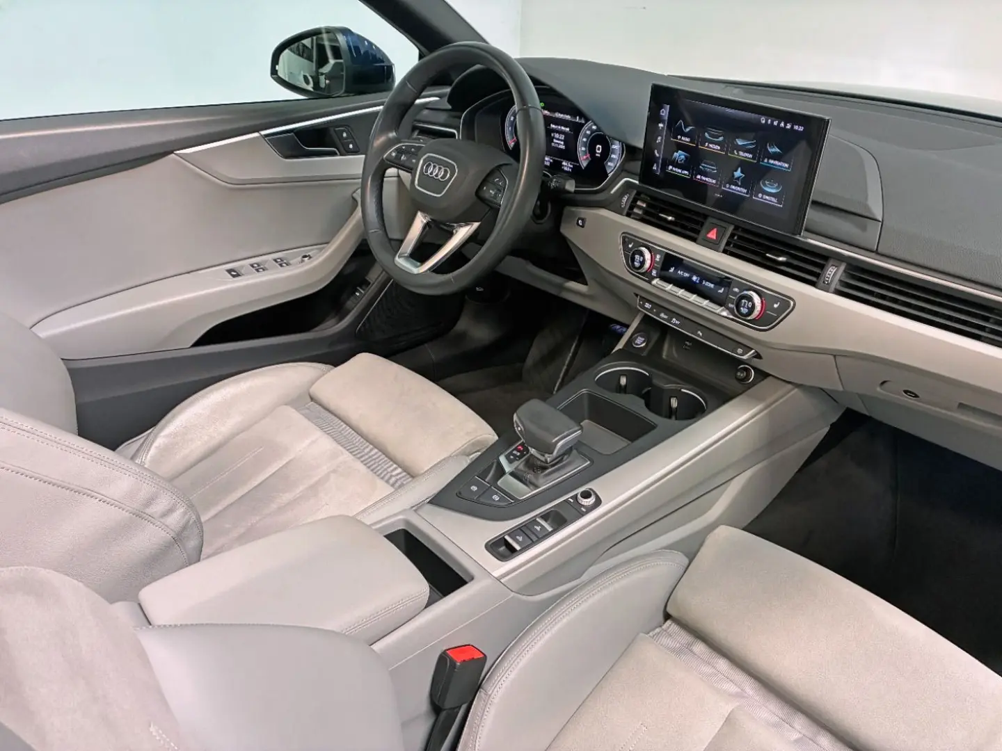 A5 Cabriolet 40 2.0 TFSI advanced RCam SHZ ACC