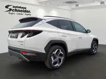 Tucson 1.6 TGDi PLUG-IN 4WD TREND AHK NAVI ACC L