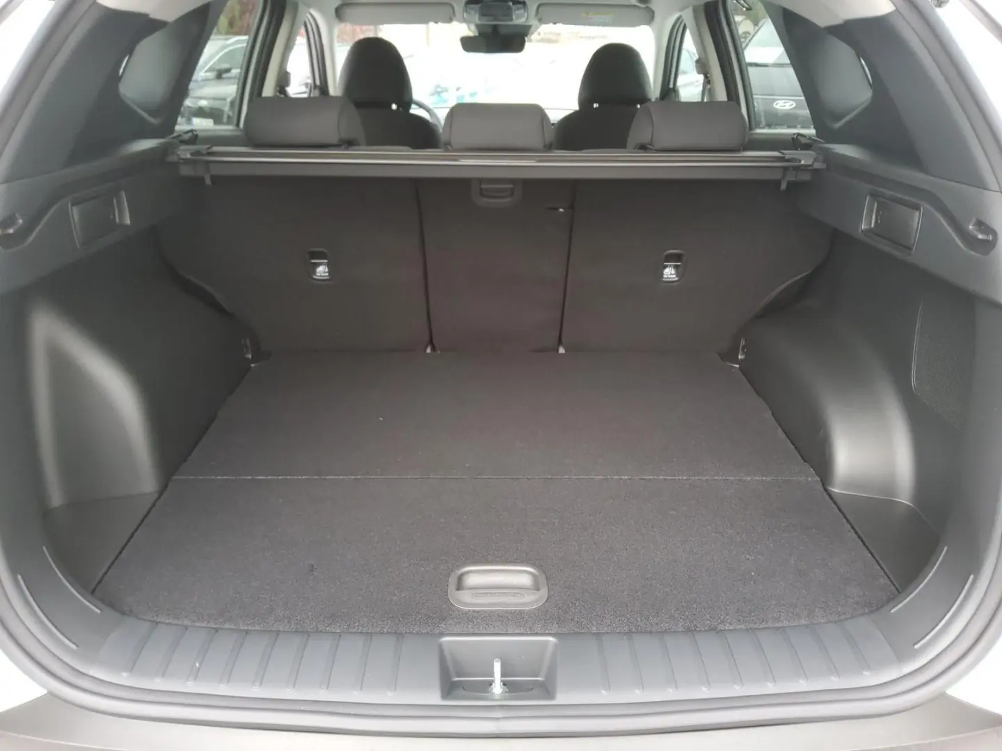 Tucson 1.6 TGDi PLUG-IN 4WD TREND AHK NAVI ACC L