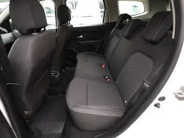 Dacia Duster 1.5D 115CP Comfort 4WD