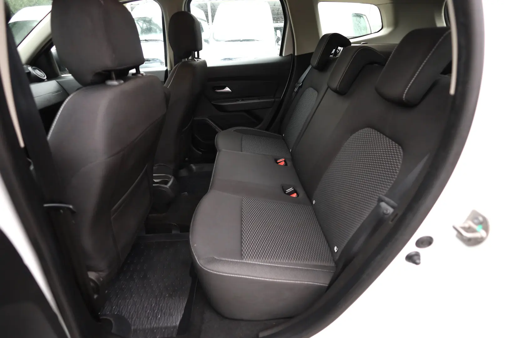 Dacia Duster 1.5D 115CP Comfort 4WD