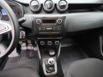 Dacia Duster 1.5D 115CP Comfort 4WD