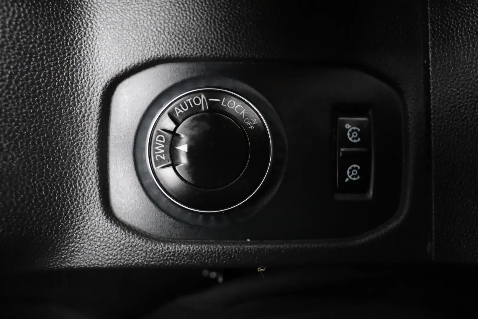 Dacia Duster 1.5D 115CP Comfort 4WD