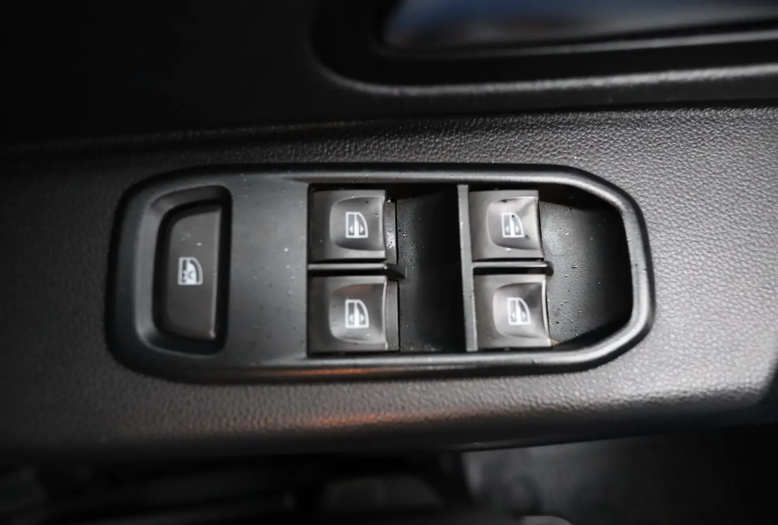 Dacia Duster 1.5D 115CP Comfort 4WD