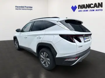 Tucson Hybrid 1.6 T-GDi 230PS 6-AT 2WD TREND