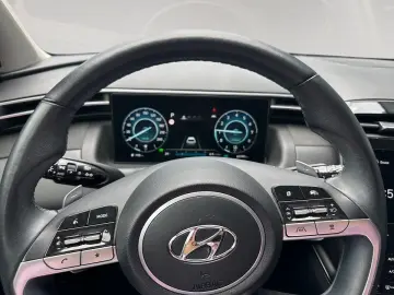 Tucson Hybrid 1.6 T-GDi 230PS 6-AT 2WD TREND