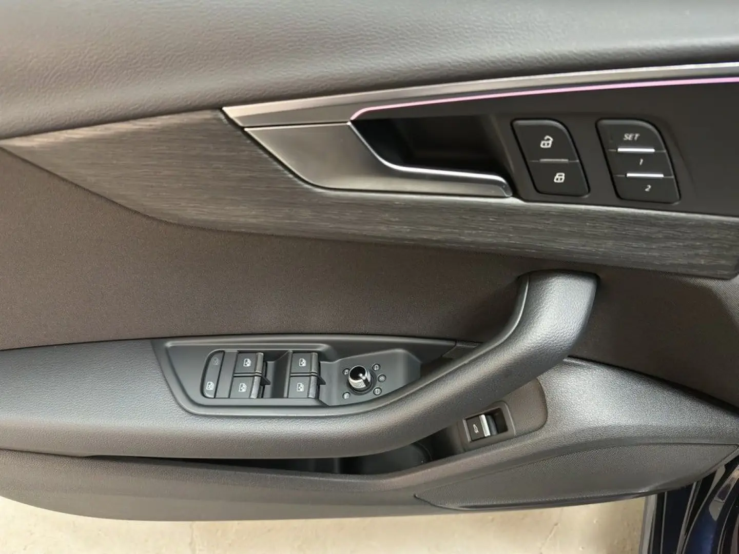 A4 Limousine advanced 45 TFSI quattro S tronic H