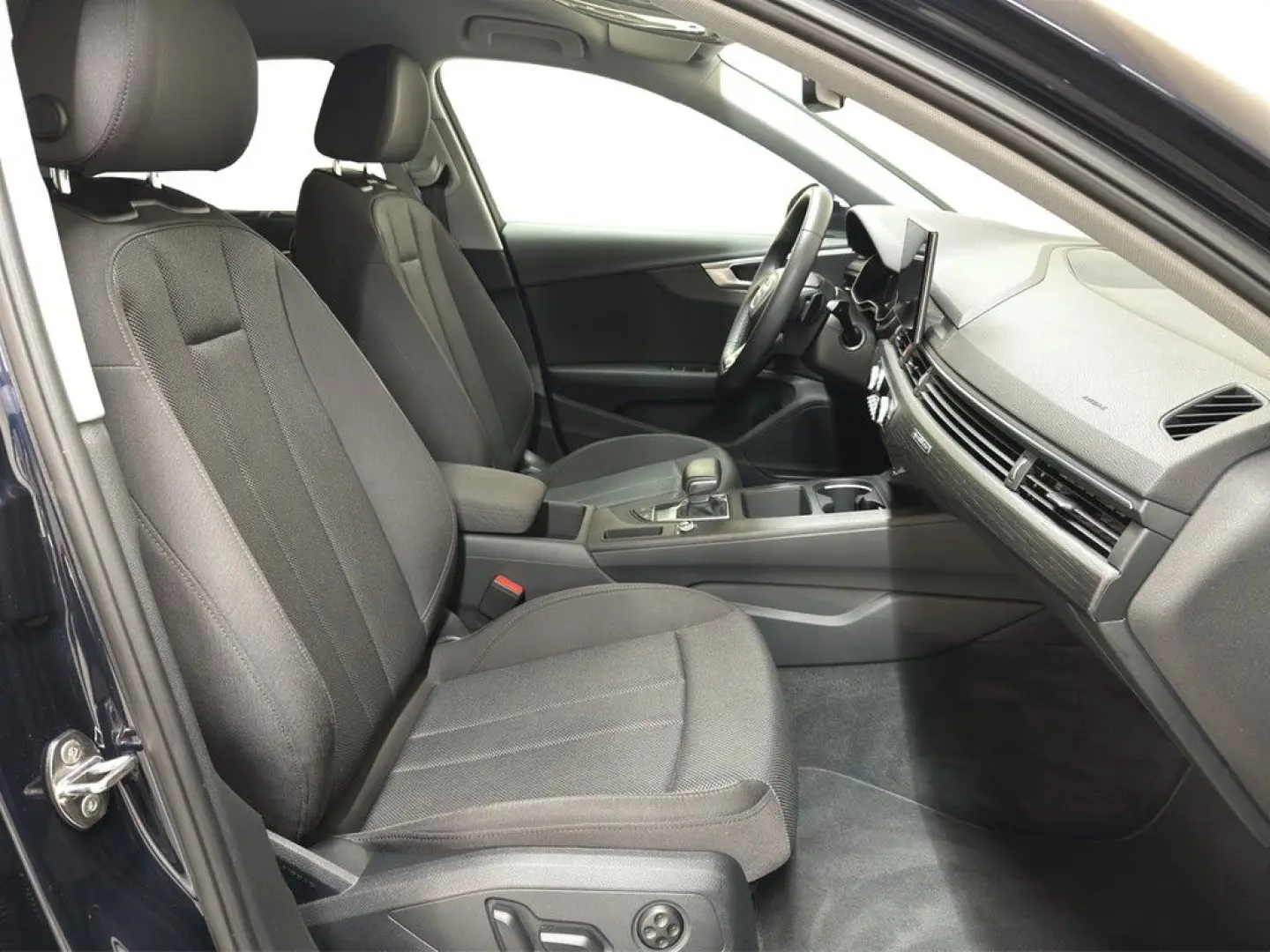 A4 Limousine advanced 45 TFSI quattro S tronic H