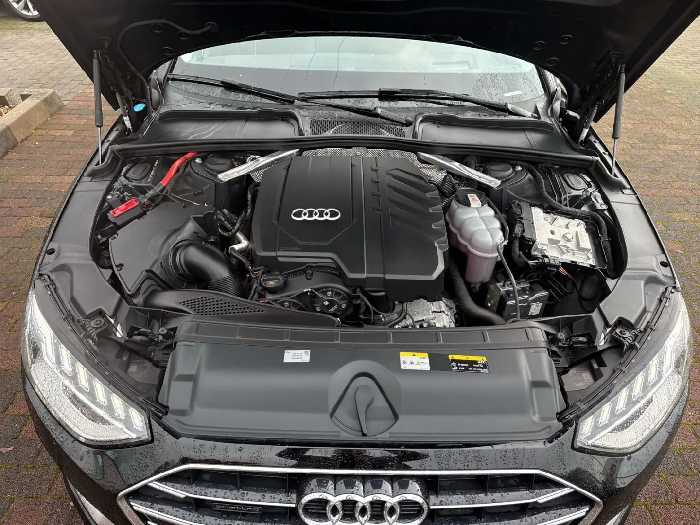 A4 Limousine 45 TFSI S-tronic quattro advanced S