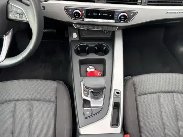 A4 Limousine 45 TFSI S-tronic quattro advanced S
