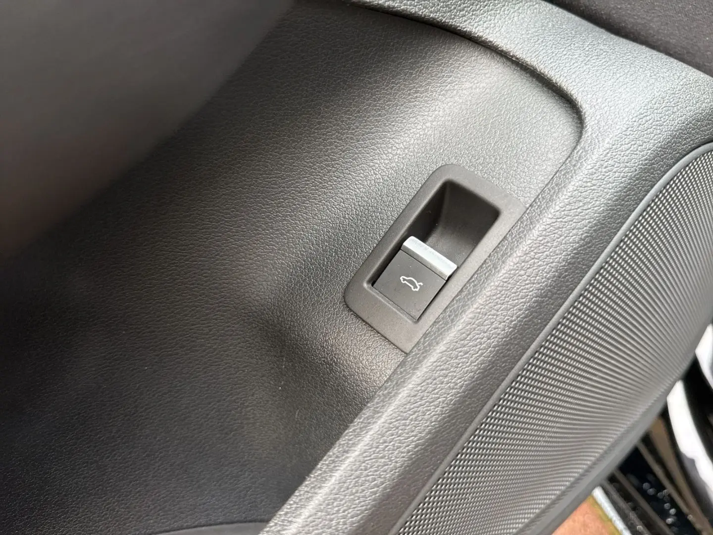 A4 Limousine 45 TFSI S-tronic quattro advanced S