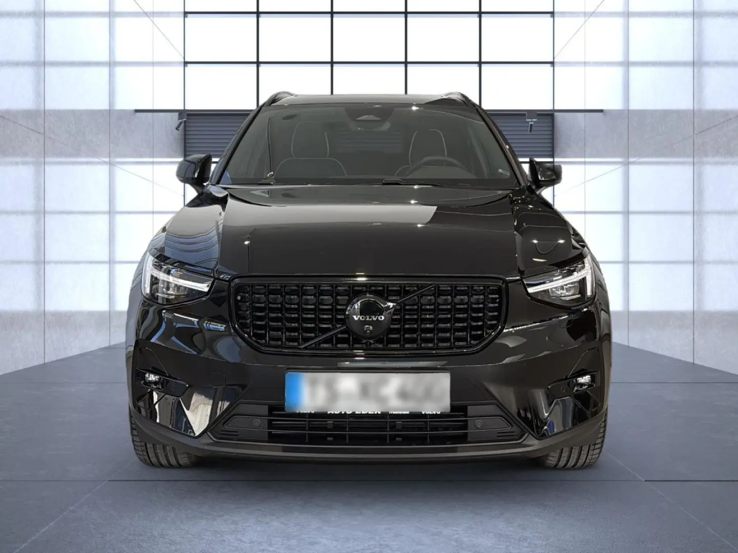 XC 40 Plus Black Edition 2WD Bluetooth LED Klima