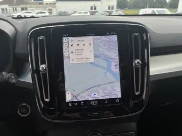 XC40 B4 Plus Dark 8-Fach Aktionspreis