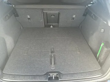 XC40 B4 Plus Dark 8-Fach Aktionspreis